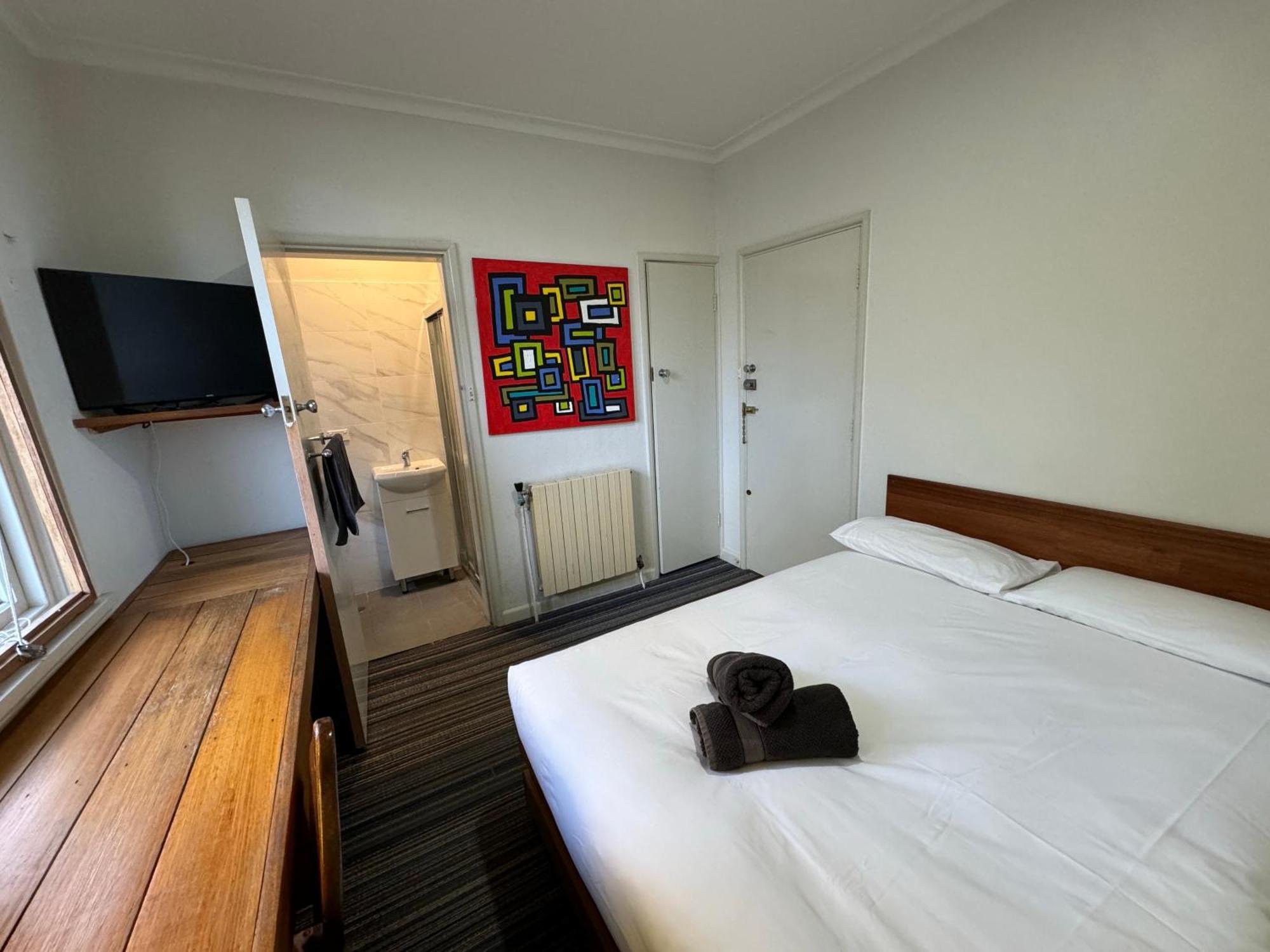 קומה Bunkhouse Motel מראה חיצוני תמונה