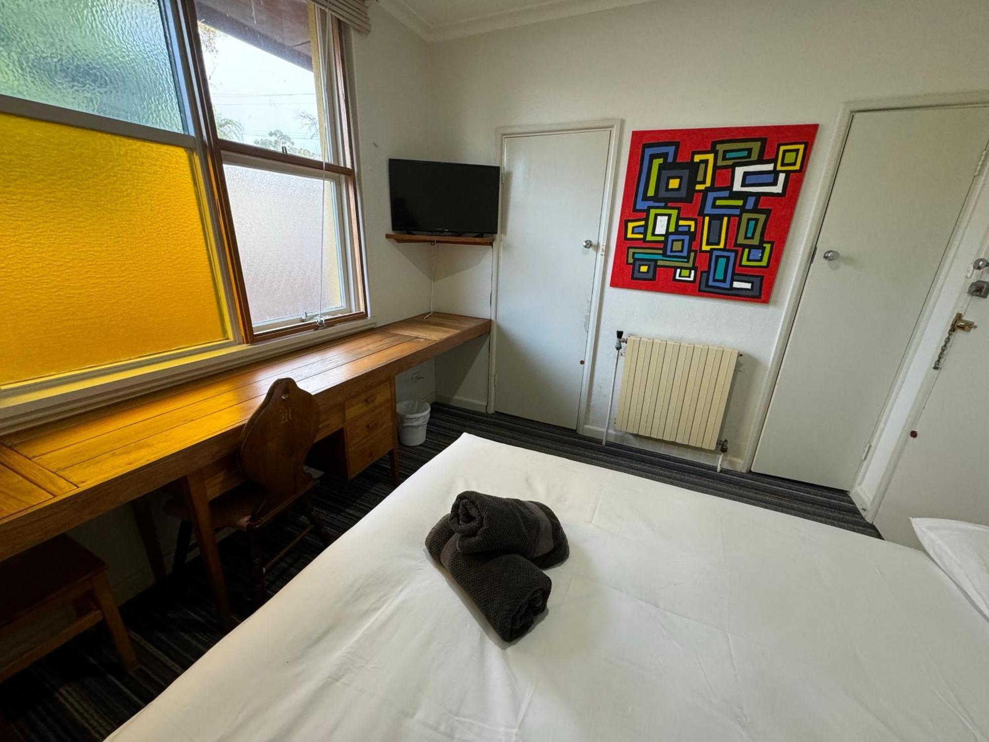 קומה Bunkhouse Motel מראה חיצוני תמונה